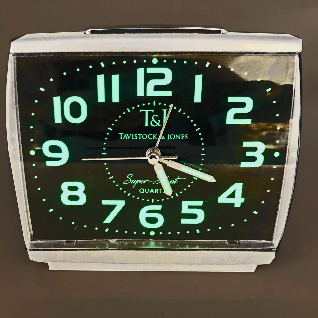 Retro Alarm Clock. Large Glow in the Dark, Silent Tic Space Age Cube