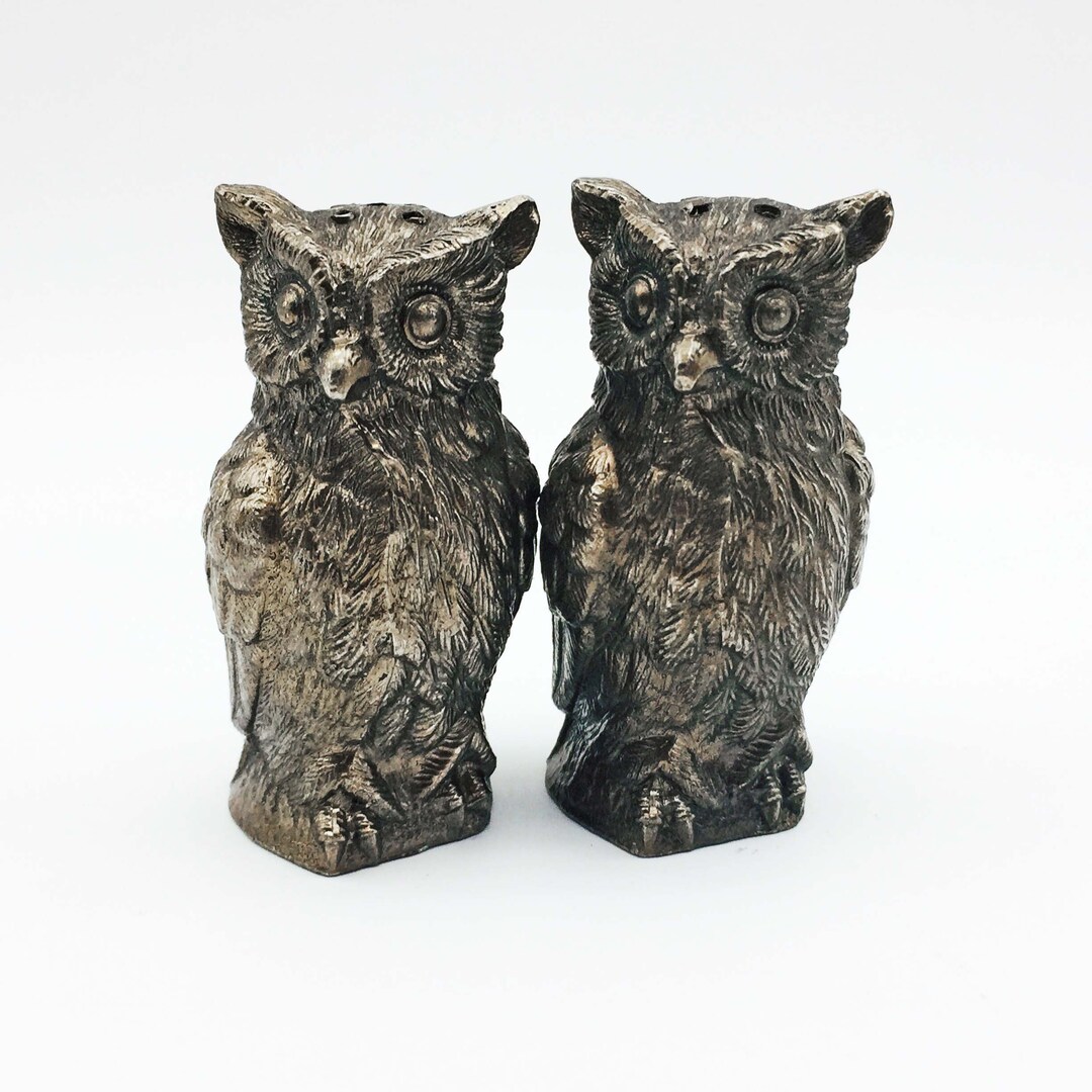 Metal Owl Cruet Set. What a Hoot Pair of Silver Plate Salt and Pepper
