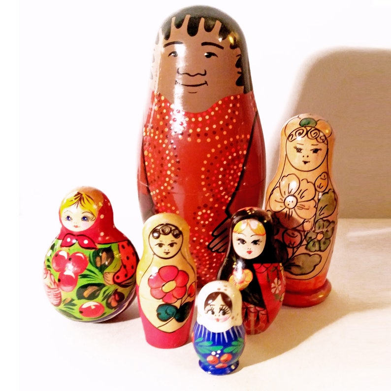 50 piece russian nesting dolls