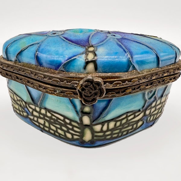 Benaya Porcelain Trinket Pot. Abstract Dragonfly Hand Decorated Ceramic Lidded Small Jewellery / Pill Box Storage. AK Signed Art Pottery