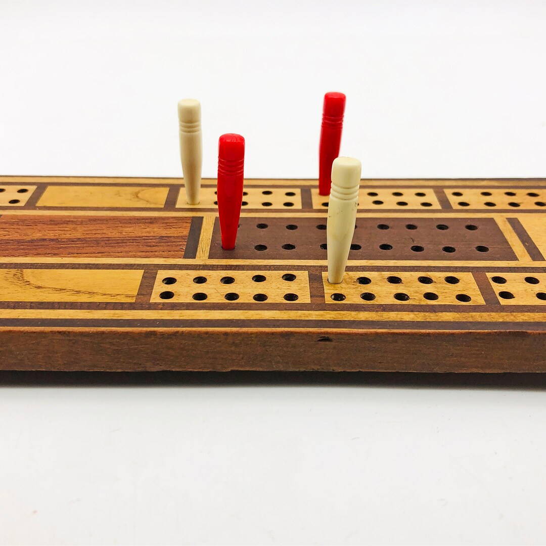 Vintage Crib / Cribbage Wooden Board & Marker Pegs. Inlay Marquetry