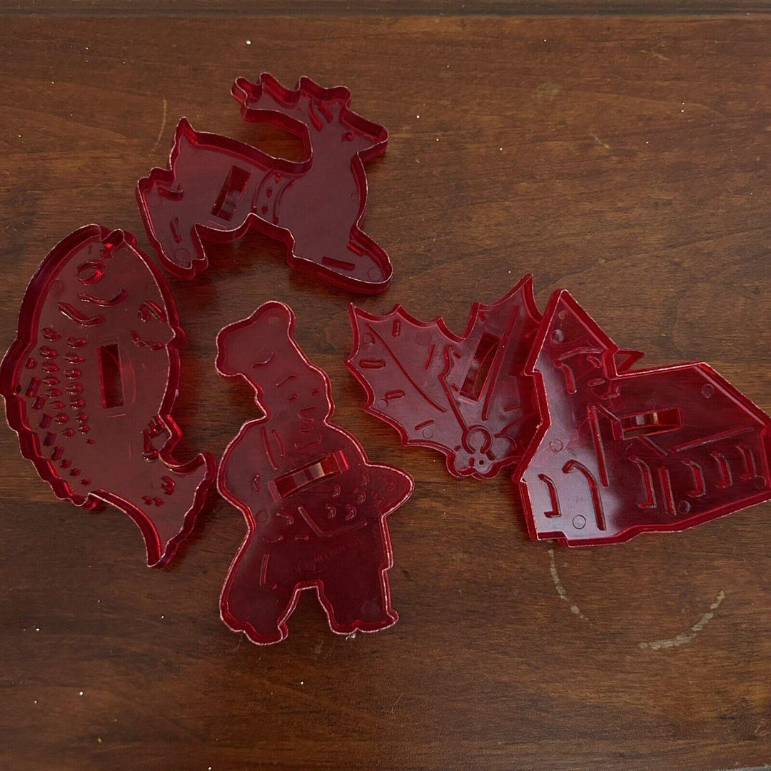 Ruby Cookie Cutter Lot of 5 Vintage HRM Red Cookie Cutters Christmas Nursery Rhymes ...