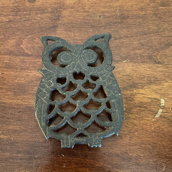 Owl Vintage Cast Iron Trivet Taiwan Rustic Kitchen Décor Spoon Rest Wall Art