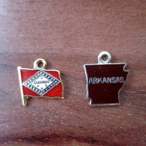 Vintage State of Arkansas Charm QTY 1 YOUR choice image 1