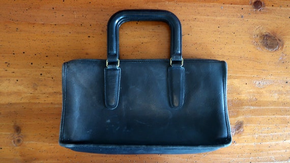 Coach Vintage Black leather Coach Purse Coach hand