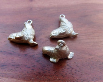 Vintage Seal Sea Lion Charm QTY 1
