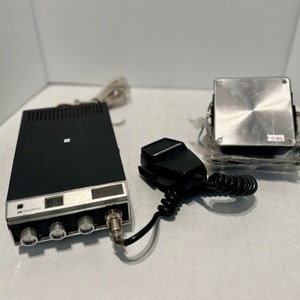 Vintage CB Radio MIDLAND International 13-862B Microphone No Wires 24 Channel