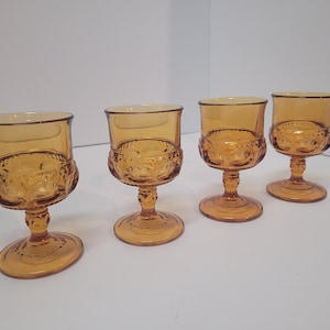 Vintage Indiana Glass Amber Goblets 4