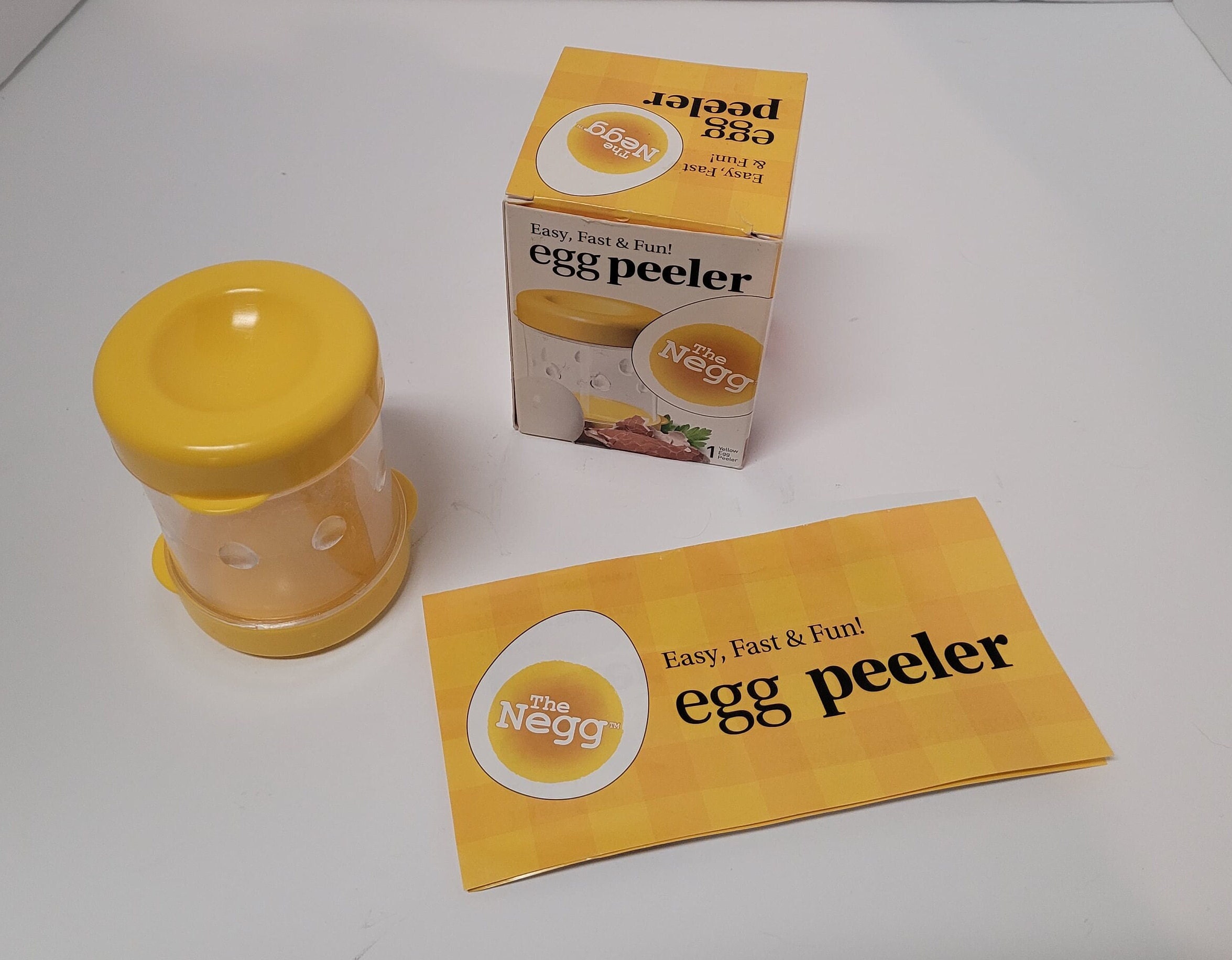 The Negg - Boiled Egg Peeler Yellow