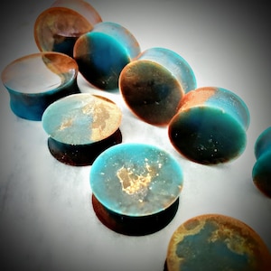 Unique turquois and bronze resin plugs  (Pair)