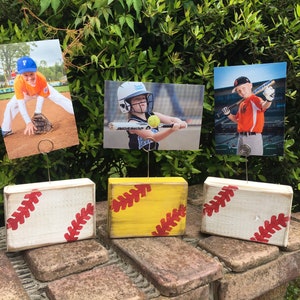 Marco de fotos de bloque de softbol marco de fotos de béisbol pintado a mano marco de fotos angustiado habitación de niños decoración del hogar regalos del equipo