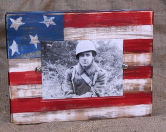 Wood block frame, Military frame; american flag; distressed picture frame; patriotic frame; 4x6 or 5x7 photo; red, white, and blue