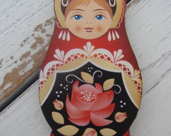 Russian Matroyshka Doll Brooch #9 - Vintage Babushka Doll Illustrations on Laser Cut Wood, Wooden Russian Nesting Doll Brooch or Magnet
