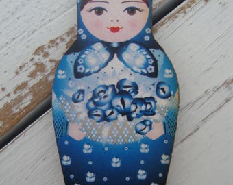 Russian Matroyshka Doll Brooch #10, Vintage Babushka Doll Illustrations on Laser Cut Wood, Wooden Russian Nesting Doll Brooch or Magnet