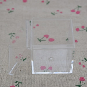 2 square clear plastic box,transparent ps box with lid,clear box container,box storage,plastic cases - 45mmx45mmx45mm(height) AB151