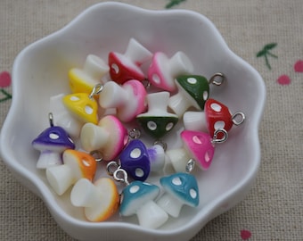 15 Resin Mushroom Charm Earring Necklace Bracelet Bead Pendants DIY Jewelry Cute Decoden Vegetable Cabochon Keychain Accessories 16mmx11mm