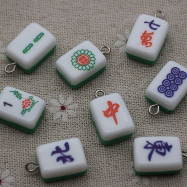 12 Resina Adorable Mahjong Charm Pendiente Collar Pulsera Cuentas Colgante DIY Joyería Decoden Cabochon Accesorios llavero 20mmx11mm