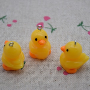 10 Resin Adorable Chicken Animal Charms Earring Necklace Bracelet Bead Pendants DIY Jewelry Decoden Cabochon Keychain Accessories 25mmx21mm