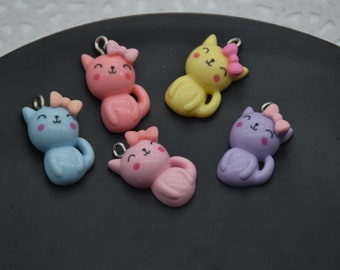 10 Resin Adorable Cat Animal Charms Earring Necklace Bracelet Bead Pendants DIY Jewelry Decoden Cabochon Keychain Accessories 23mmx13mm