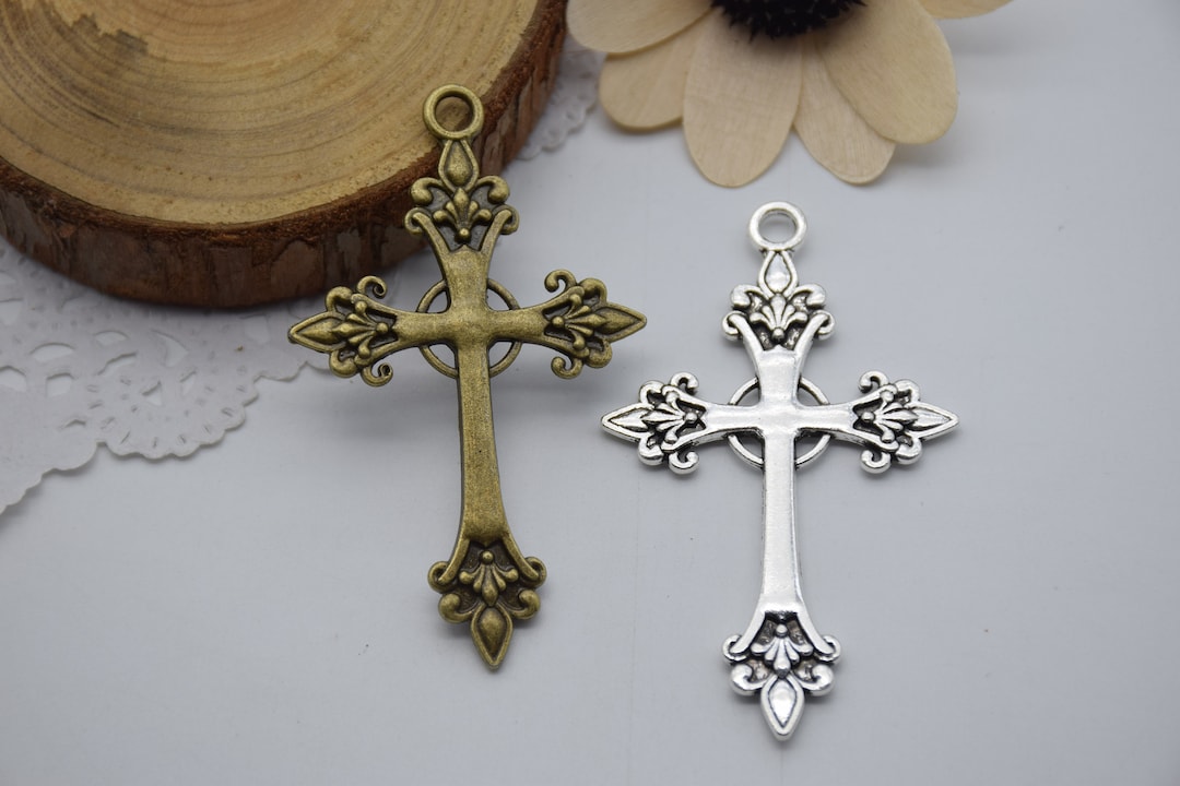10, 25 or 50 Bulk Cross Charms,jewelry Making Pendants,necklace