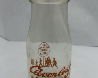 Cloverleaf Farms ACL One Pint Milk Bottle Stockton California Duraglas