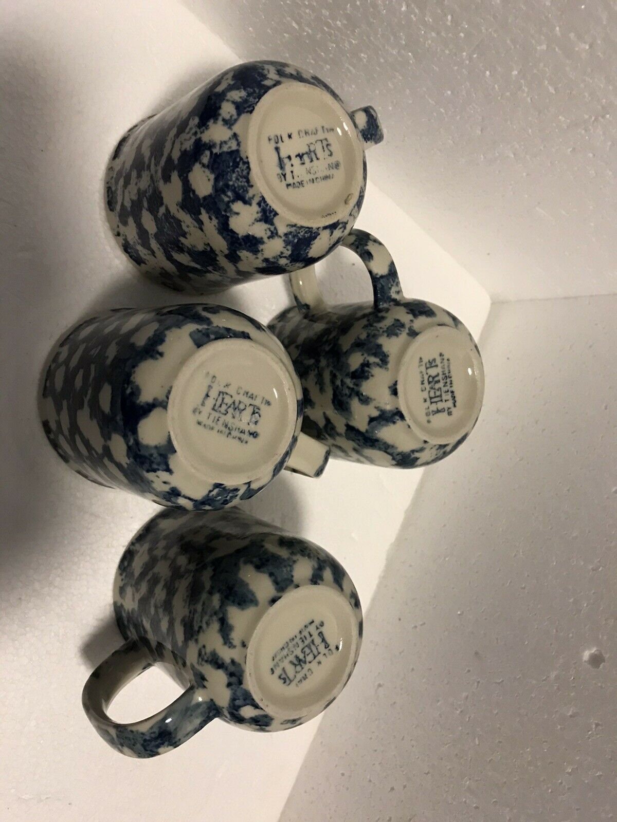 Set of 4 Folk Craft HEARTS Blue Sponge Coffee Cup Mug Made by Tienshan