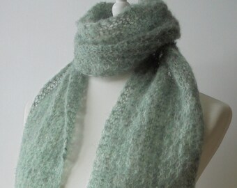 Lightweight hand-knitted scarf, 200 / 24 cm, alpaca/silk, sage green, seed stitch