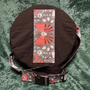 Sac papillon de 15 po. cousu main pour votre tambour sacré, doublure en polaire, fermeture à glissière en nylon, poche pour batteur ou hochet. Sorcière païenne wicca gothique