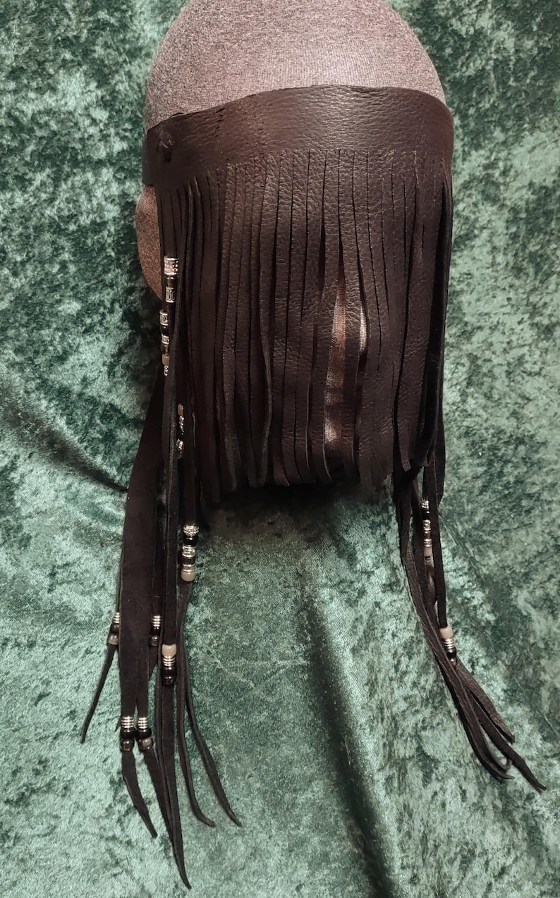 Máscara de trance ritual personalizada, cuero de ciervo, cuentas de vidrio y metal, Seidr nórdico Vitki Volva, ceremonia de viaje chamánico, boda, unión de manos, meditación. imagen 10