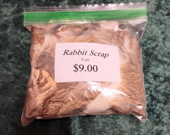 Kaninpälsavfall, 85 g påse, stora och medelstora bitar, val av mörk, medel, ljus eller vit päls.