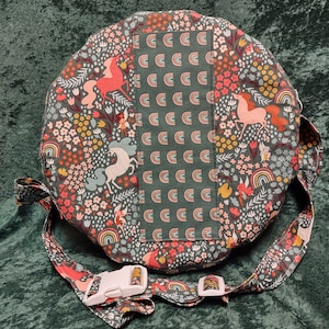 Sac de 40 cm licorne arc-en-ciel pour votre tambour sacré, doublure en polaire, fermeture à glissière en nylon, poche pour batteur ou hochet. Wicca sorcière païenne, RTS OOAK
