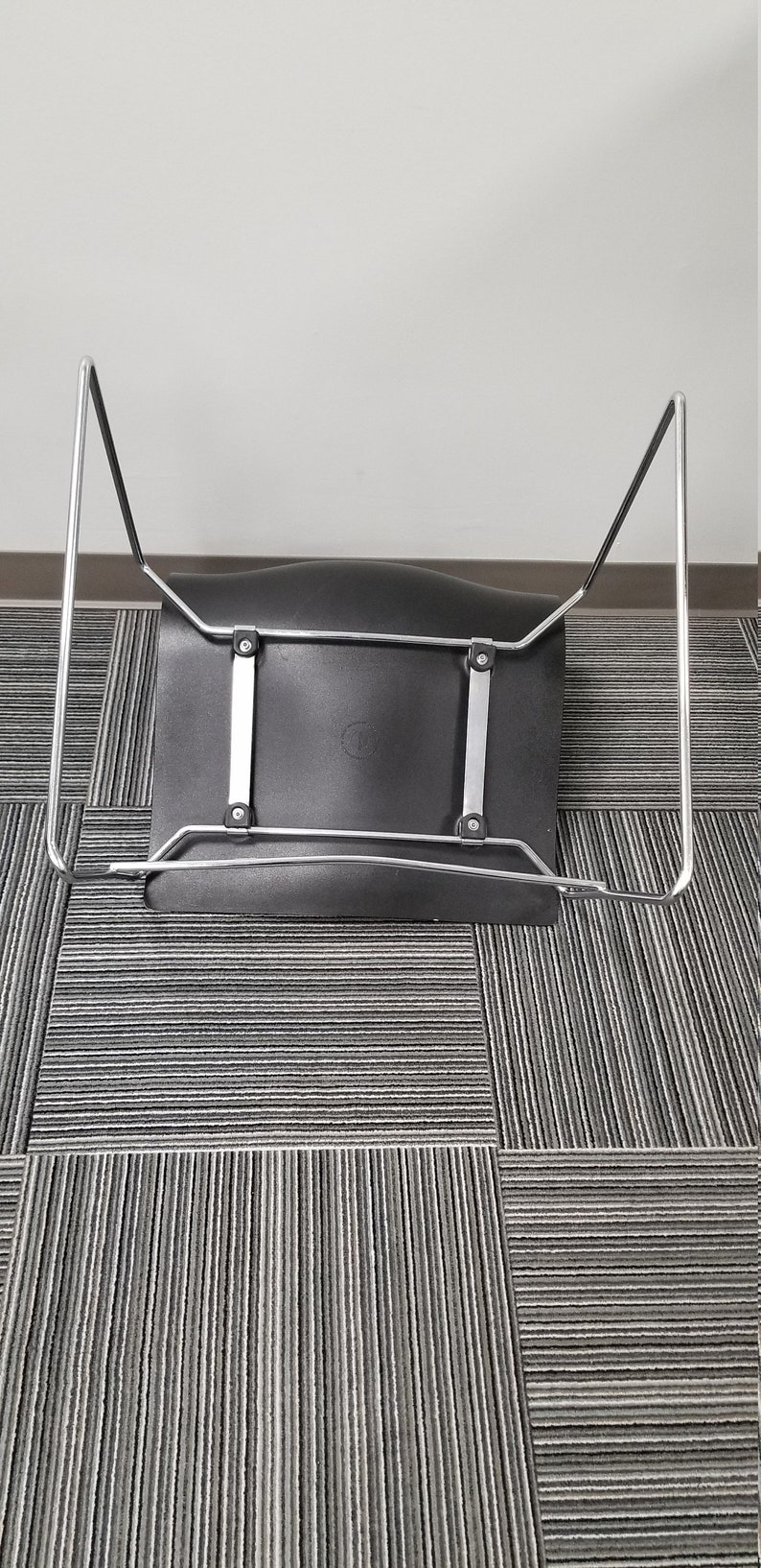 Modern Knoll Vignelli Handkerchief Chair