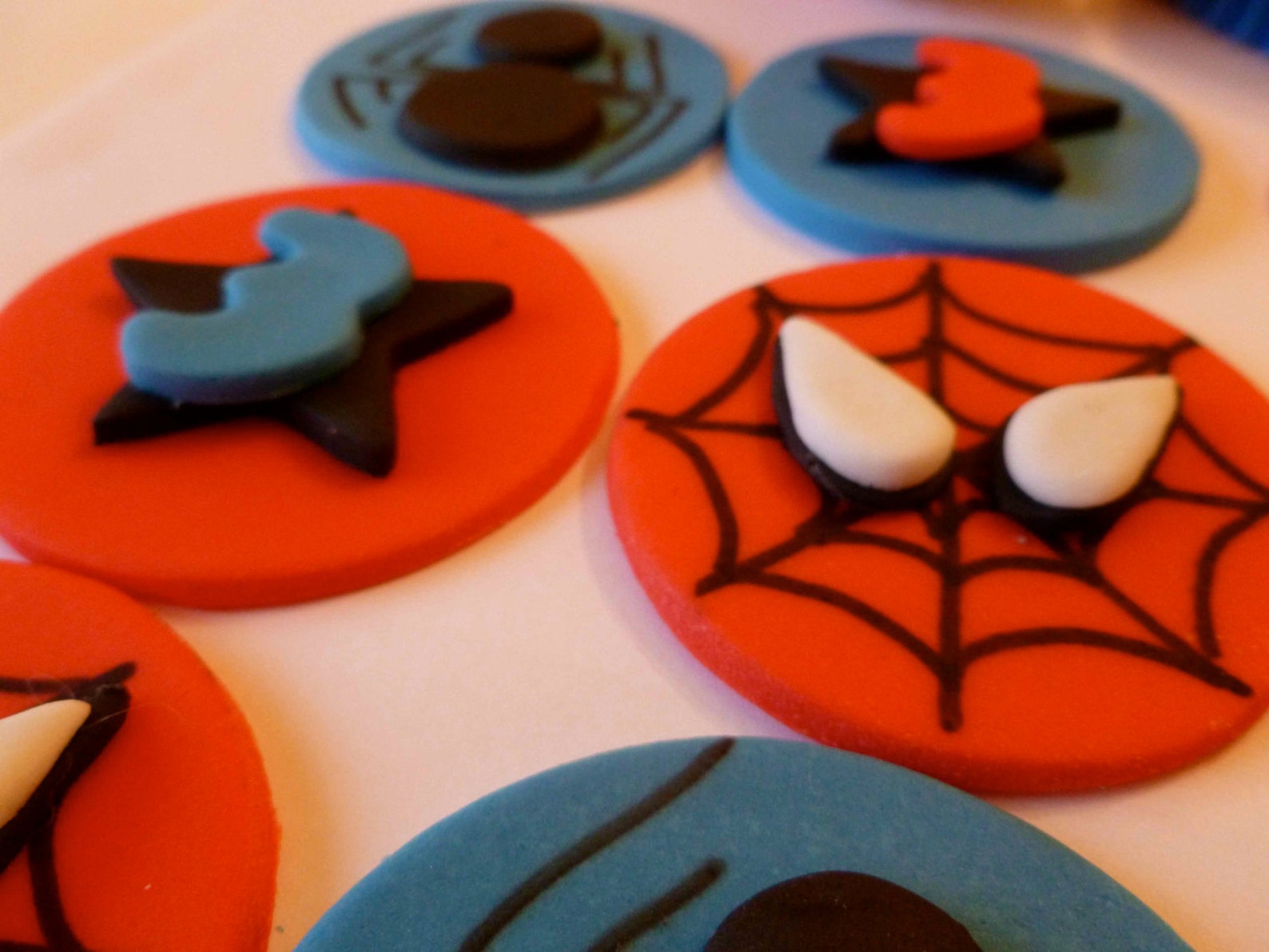 Edible Fondant Spiderman Cupcake Toppers Super hero cupcakes Etsy