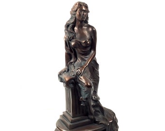 Sexy statue | Etsy