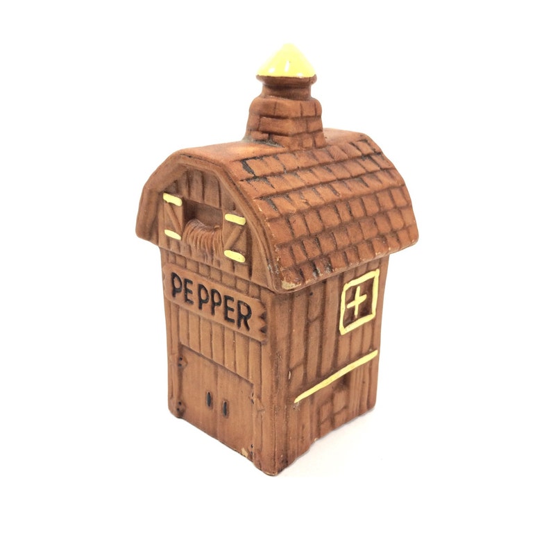 Vintage Barn Style Pepper Shaker by Twin Winton Farmhouse Style Shaker Fun Country Kitchen Decor
