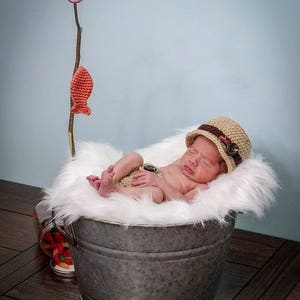 Newborn Diaper Cover & Hat Photo Prop Pattern