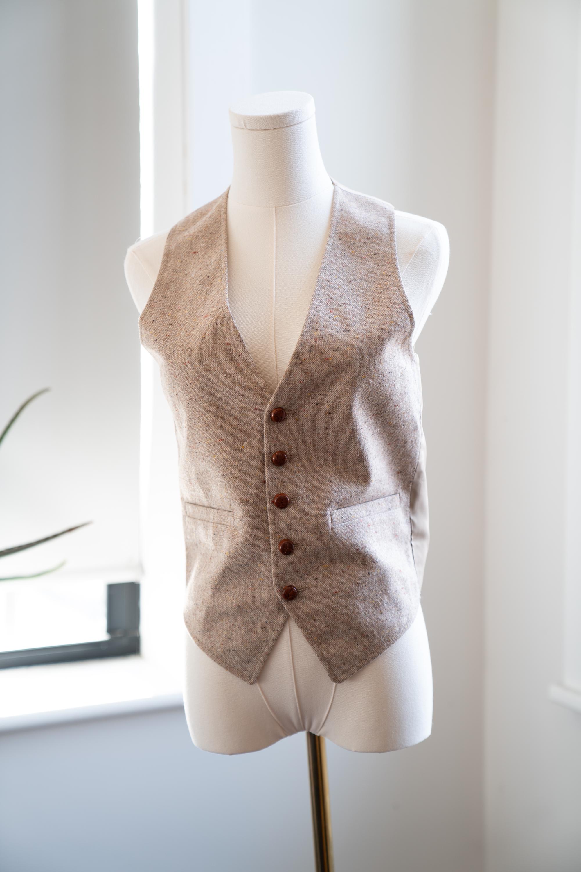 【Euro Vintage】Studio Donegal multi vest Aran Vest - Studio Donegal Mens Donegal Tweed Clothing