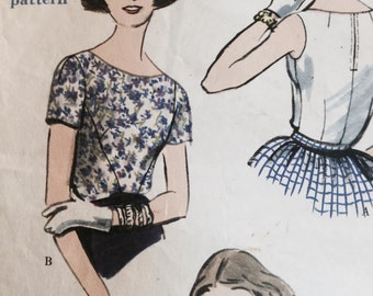 Sewing pattern - blouse pattern, large size, Vogue pattern - size 16 bust 36 - vintage pattern