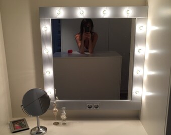 GRATIS VERZENDING - 31,5 x 30,7'' -Grote make-up spiegel met verlichting-Vanity spiegel-Hollywood stijl spiegel-kleedkamer decor-schoonheid kamer spiegel