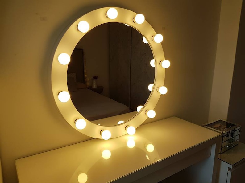 Large Hollywood Mirror With Lights Vanity Round Image 0
