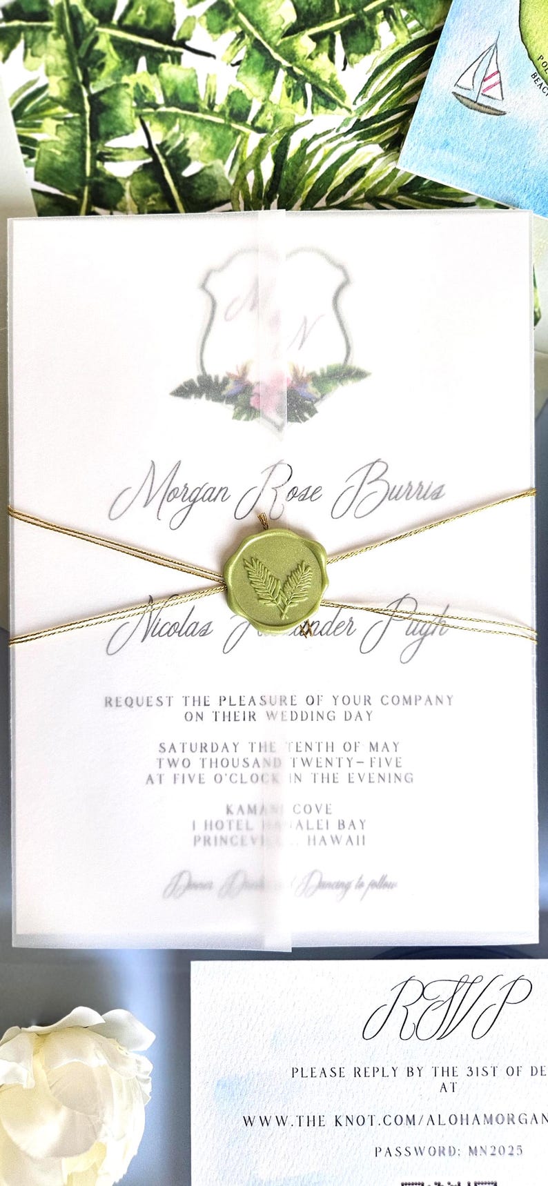 Conjunto de invitaciones de boda de Kauai, Hawái. Invitaciones de acuarela de destino personalizables, incluido el escudo de boda tropical. imagen 9