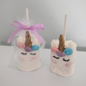 Unicorn white(vanilla) Covered rice krispie treats (12)