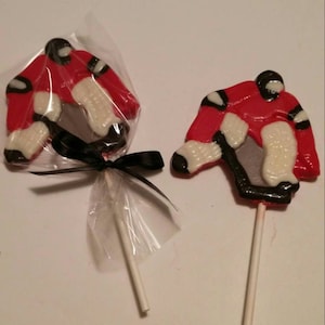 Hockey Player Chocolate Lollipops(12)
