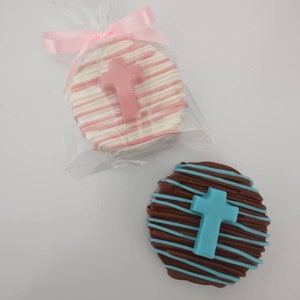 Chocolate Covered Oreos or Cake Pucks With Cross For Christening, Communion, or Confirmation(12)