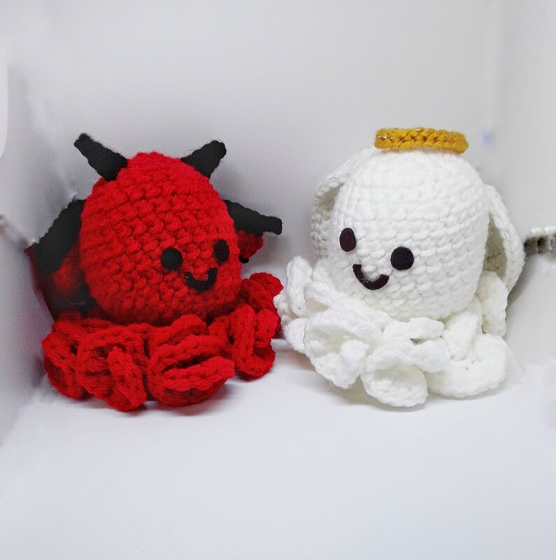 Angel and Devil crochet octopus The pair