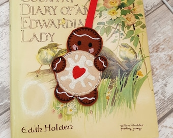 Gingerbread Biscuit Favourites Bookmark handmade gift Jammy dodger book lover personalised felt fabric Easter