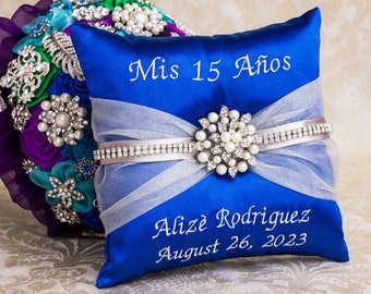 Personalized Tiara Pillow, Embroidered Quinceanera Pillow, Quince Shoe Pillow, My Sweet 16 Kneeling Pillow, Mis 15 Anos, Mis Quince