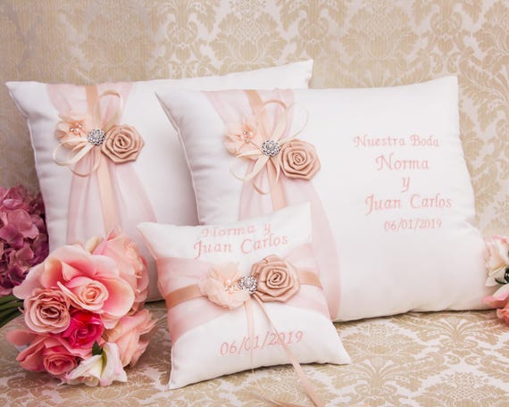 Embroidered wedding pillows best sale