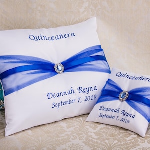 Royal Blue Personalized Quinceanera Pillow Set, Quince Shoe Pillow, My Sweet 16 Kneeling Pillow, Mis 15 Anos, Tiara Pillow