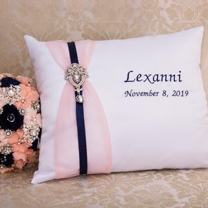 Personalized Quinceanera Pillow Set, Quince Shoe Pillow, My Sweet 16 Kneeling Pillow, Mis 15 Anos, Tiara Pillow, Mis Quince Cogines Cojines